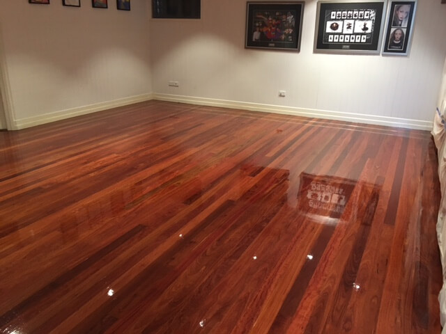 Re Sanding And Polishing Of A Hardwood Floor